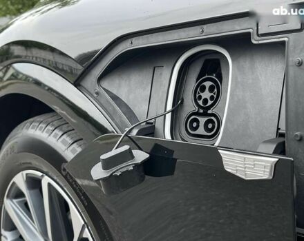 Кадиллак Lyriq, объемом двигателя 0 л и пробегом 19 тыс. км за 46900 $, фото 9 на Automoto.ua