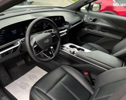 Кадиллак Lyriq, объемом двигателя 0 л и пробегом 10 тыс. км за 45500 $, фото 6 на Automoto.ua