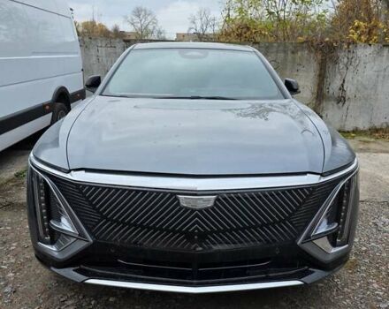 Серый Кадиллак Lyriq, объемом двигателя 0 л и пробегом 24 тыс. км за 35500 $, фото 6 на Automoto.ua