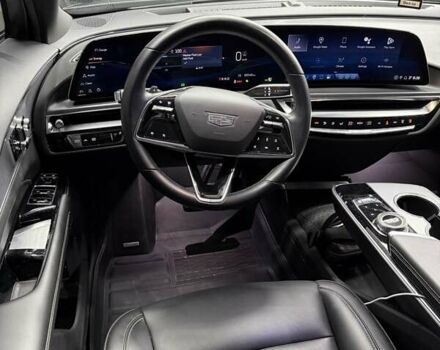 Серый Кадиллак Lyriq, объемом двигателя 0 л и пробегом 88 тыс. км за 33900 $, фото 32 на Automoto.ua