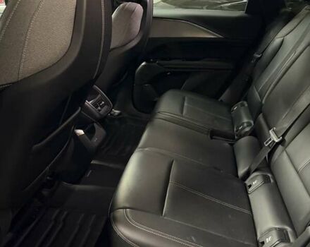 Серый Кадиллак Lyriq, объемом двигателя 0 л и пробегом 88 тыс. км за 33900 $, фото 30 на Automoto.ua