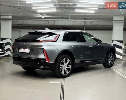 Серый Кадиллак Lyriq, объемом двигателя 0 л и пробегом 88 тыс. км за 33900 $, фото 6 на Automoto.ua