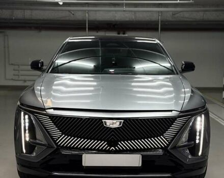 Серый Кадиллак Lyriq, объемом двигателя 0 л и пробегом 88 тыс. км за 33900 $, фото 3 на Automoto.ua