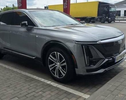Серый Кадиллак Lyriq, объемом двигателя 0 л и пробегом 19 тыс. км за 37000 $, фото 9 на Automoto.ua
