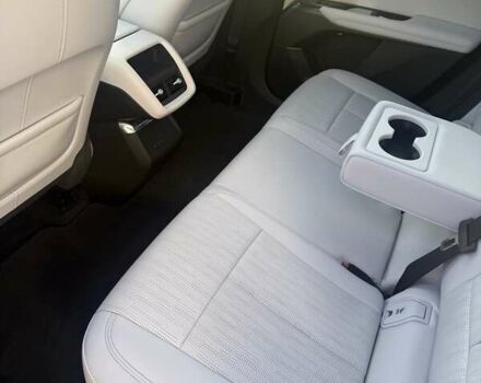 Сірий Каділак Lyriq, об'ємом двигуна 0 л та пробігом 20 тис. км за 39900 $, фото 27 на Automoto.ua