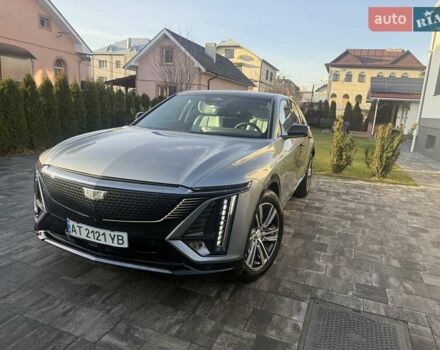 Сірий Каділак Lyriq, об'ємом двигуна 0 л та пробігом 20 тис. км за 39900 $, фото 2 на Automoto.ua