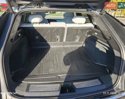 Серый Кадиллак Lyriq, объемом двигателя 0 л и пробегом 2 тыс. км за 39500 $, фото 17 на Automoto.ua