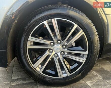 Сірий Каділак Lyriq, об'ємом двигуна 0 л та пробігом 20 тис. км за 39900 $, фото 46 на Automoto.ua