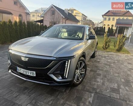 Сірий Каділак Lyriq, об'ємом двигуна 0 л та пробігом 20 тис. км за 39900 $, фото 4 на Automoto.ua