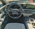 Синий Кадиллак Lyriq, объемом двигателя 0 л и пробегом 25 тыс. км за 46440 $, фото 15 на Automoto.ua