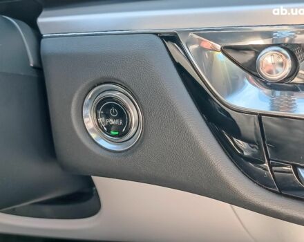 Синий Кадиллак Lyriq, объемом двигателя 0 л и пробегом 25 тыс. км за 46440 $, фото 25 на Automoto.ua