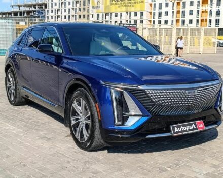 Синий Кадиллак Lyriq, объемом двигателя 0 л и пробегом 25 тыс. км за 46440 $, фото 6 на Automoto.ua