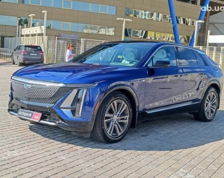 Синий Кадиллак Lyriq, объемом двигателя 0 л и пробегом 25 тыс. км за 46440 $, фото 2 на Automoto.ua