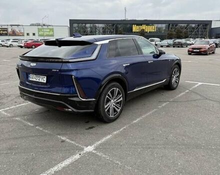 Синій Каділак Lyriq, об'ємом двигуна 0 л та пробігом 8 тис. км за 36000 $, фото 4 на Automoto.ua