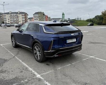 Синій Каділак Lyriq, об'ємом двигуна 0 л та пробігом 8 тис. км за 36000 $, фото 6 на Automoto.ua