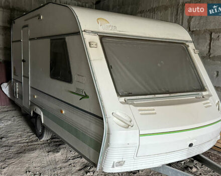 Бежевый Караван Роллер, объемом двигателя 0 л и пробегом 0 тыс. км за 8000 $, фото 1 на Automoto.ua