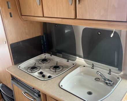 Белый Каравелла Eldorado 460, объемом двигателя 0 л и пробегом 10 тыс. км за 11300 $, фото 18 на Automoto.ua