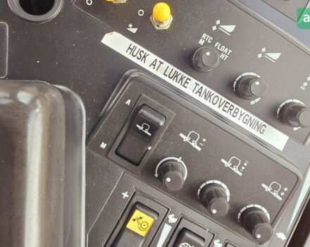 Кейс 2388, объемом двигателя 0 л и пробегом 0 тыс. км за 81850 $, фото 19 на Automoto.ua