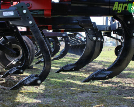 Кейс 530, об'ємом двигуна 0 л та пробігом 0 тис. км за 39464 $, фото 6 на Automoto.ua