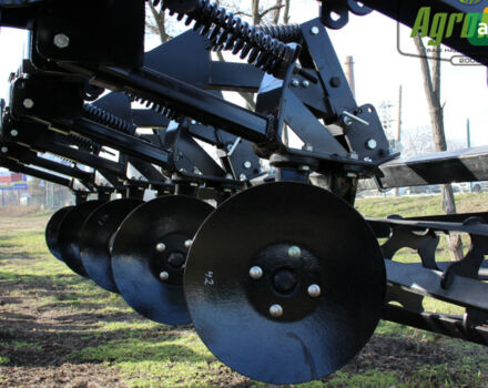 Кейс 530, об'ємом двигуна 0 л та пробігом 0 тис. км за 39464 $, фото 9 на Automoto.ua