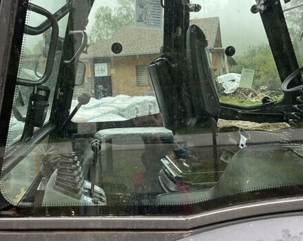 Оранжевый Кейс 570, объемом двигателя 3.9 л и пробегом 110 тыс. км за 73000 $, фото 8 на Automoto.ua