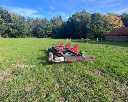 Кейс 7140, объемом двигателя 0 л и пробегом 0 тыс. км за 165221 $, фото 9 на Automoto.ua