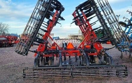 Червоний Кейс Другая, об'ємом двигуна 0 л та пробігом 0 тис. км за 49532 $, фото 2 на Automoto.ua