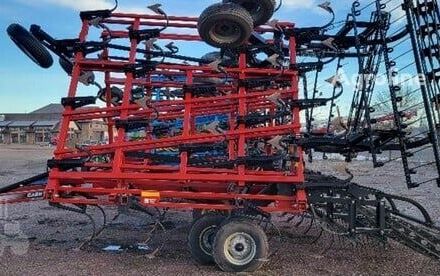 Красный Кейс Другая, объемом двигателя 0 л и пробегом 0 тыс. км за 44703 $, фото 1 на Automoto.ua