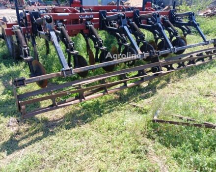 Червоний Кейс Другая, об'ємом двигуна 0 л та пробігом 0 тис. км за 40772 $, фото 3 на Automoto.ua