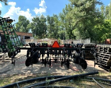 Красный Кейс Другая, объемом двигателя 0 л и пробегом 0 тыс. км за 45810 $, фото 9 на Automoto.ua