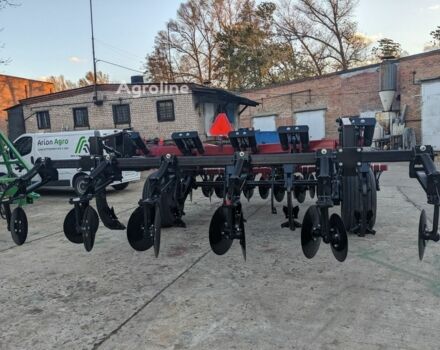 Красный Кейс Другая, объемом двигателя 0 л и пробегом 0 тыс. км за 46521 $, фото 5 на Automoto.ua