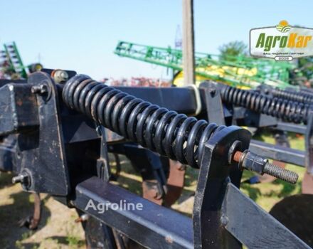 Красный Кейс Другая, объемом двигателя 0 л и пробегом 0 тыс. км за 1696074 $, фото 6 на Automoto.ua