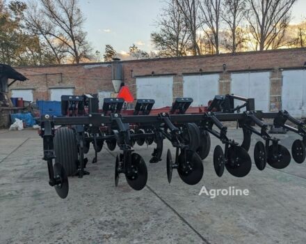 Красный Кейс Другая, объемом двигателя 0 л и пробегом 0 тыс. км за 46521 $, фото 6 на Automoto.ua