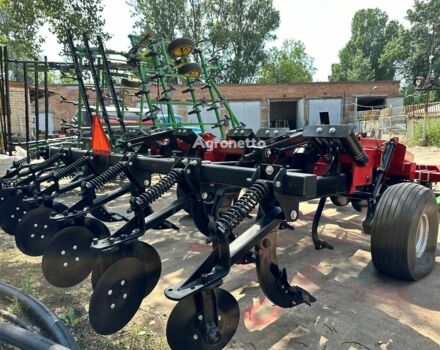 Красный Кейс Другая, объемом двигателя 0 л и пробегом 0 тыс. км за 46521 $, фото 11 на Automoto.ua