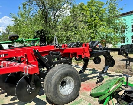 Красный Кейс Другая, объемом двигателя 0 л и пробегом 0 тыс. км за 45810 $, фото 14 на Automoto.ua