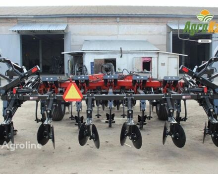 Красный Кейс Другая, объемом двигателя 0 л и пробегом 0 тыс. км за 53488 $, фото 3 на Automoto.ua