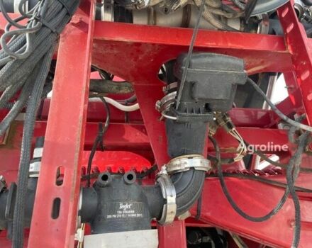 Красный Кейс Другая, объемом двигателя 0 л и пробегом 0 тыс. км за 180229 $, фото 28 на Automoto.ua