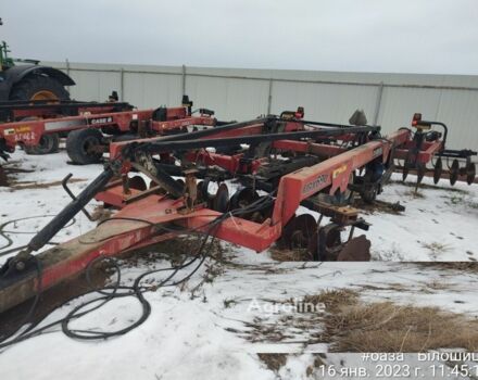 Червоний Кейс MRX 690, об'ємом двигуна 0 л та пробігом 0 тис. км за 26716 $, фото 2 на Automoto.ua