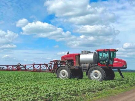 Кейс SPX Patriot 4420 2010 у Полтаві на Automoto.ua Кейс SPX Patriot 4420, об'ємом двигуна 0 л та пробігом 0 тис. км за 87000 $, фото 1 на Automoto.ua