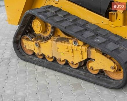 Катерпіллер 279 2021 у Житомирі на Automoto.ua Катерпіллер 279, об'ємом двигуна 0 л та пробігом 0 тис. км за 75967 $, фото 5 на Automoto.ua