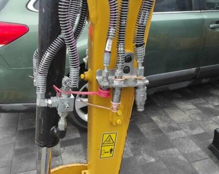 Катерпиллер 301.8, объемом двигателя 0 л и пробегом 2 тыс. км за 32000 $, фото 4 на Automoto.ua