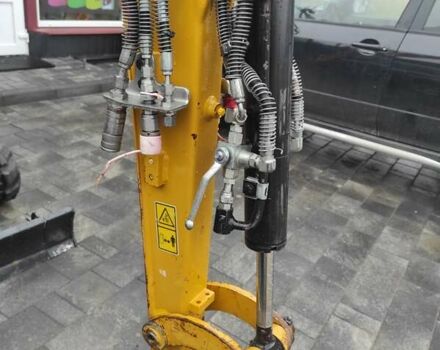 Катерпиллер 301.8, объемом двигателя 0 л и пробегом 2 тыс. км за 32000 $, фото 5 на Automoto.ua