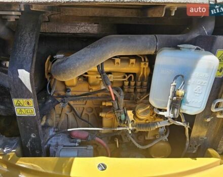 Желтый Катерпиллер 305, объемом двигателя 0 л и пробегом 420 тыс. км за 43000 $, фото 6 на Automoto.ua