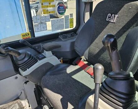 Желтый Катерпиллер 305, объемом двигателя 0 л и пробегом 420 тыс. км за 43000 $, фото 4 на Automoto.ua
