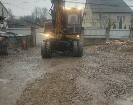 Желтый Катерпиллер 315, объемом двигателя 0 л и пробегом 0 тыс. км за 25000 $, фото 1 на Automoto.ua