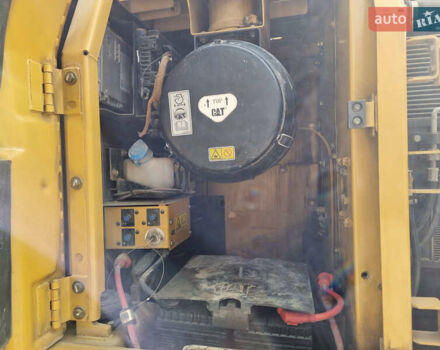 Катерпіллер 320, об'ємом двигуна 0 л та пробігом 10 тис. км за 67770 $, фото 13 на Automoto.ua