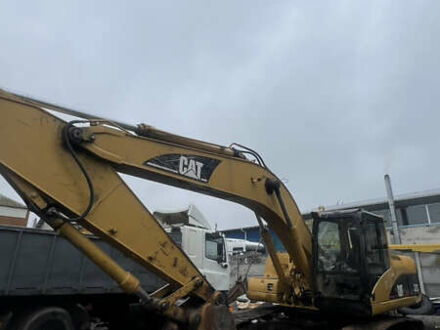 Катерпиллер 322, объемом двигателя 0 л и пробегом 8 тыс. км за 43000 $, фото 1 на Automoto.ua