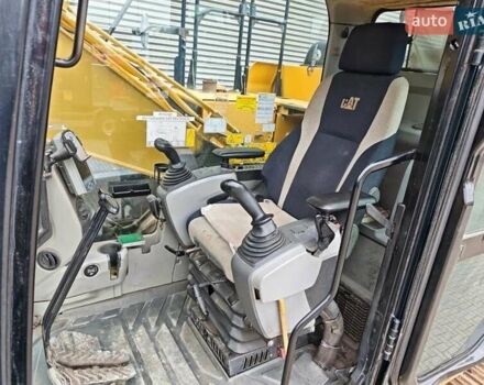 Катерпіллер 323 2014 у Києві на Automoto.ua Катерпіллер 323, об'ємом двигуна 0 л та пробігом 1 тис. км за 101711 $, фото 6 на Automoto.ua