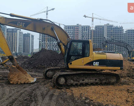 Катерпіллер 325, об'ємом двигуна 7.2 л та пробігом 18 тис. км за 50000 $, фото 5 на Automoto.ua