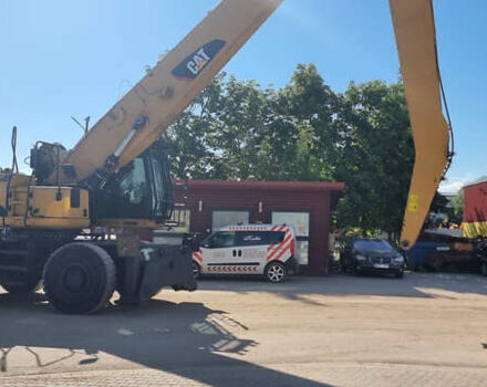 Катерпіллер 325 2016 у Одесі на Automoto.ua Катерпіллер 325, об'ємом двигуна 0 л та пробігом 12 тис. км за 88601 $, фото 10 на Automoto.ua